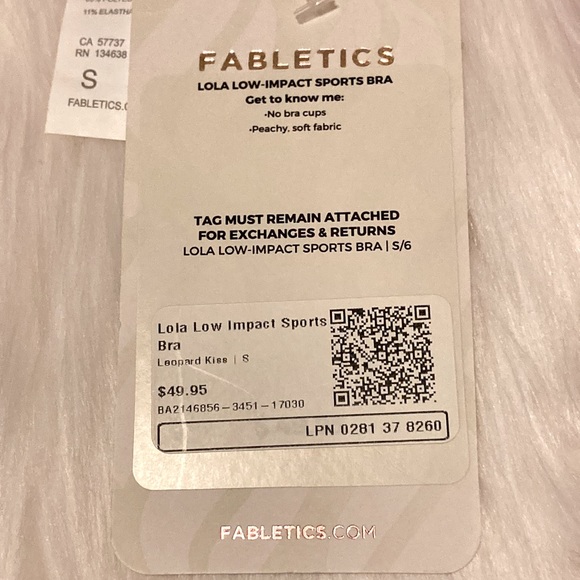 NWT Fabletics Lola Sports bra - Picture 4 of 4
